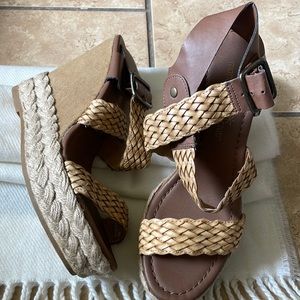 Brand: Montego Bay Club, Size: 5 1/2, worn only once, great condition